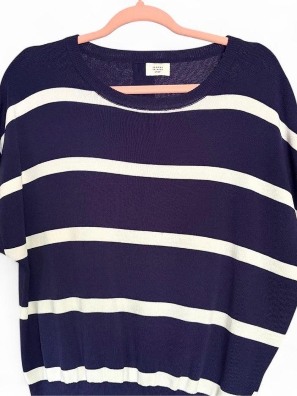 Common Threads navy blueKnit Top with White Label